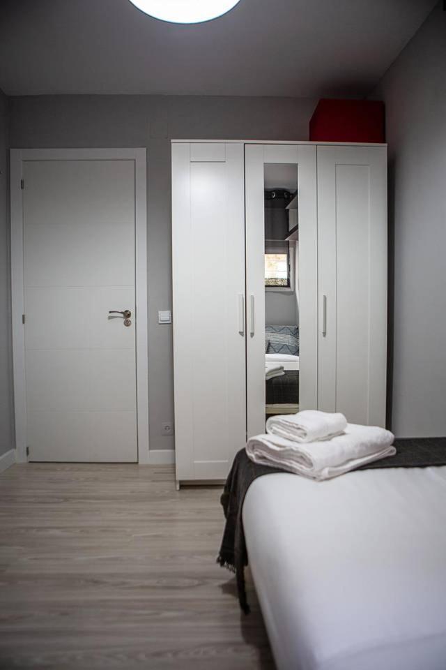 Lovely 3 Bedroom Apartment Next To Fuencarral 马德里 外观 照片