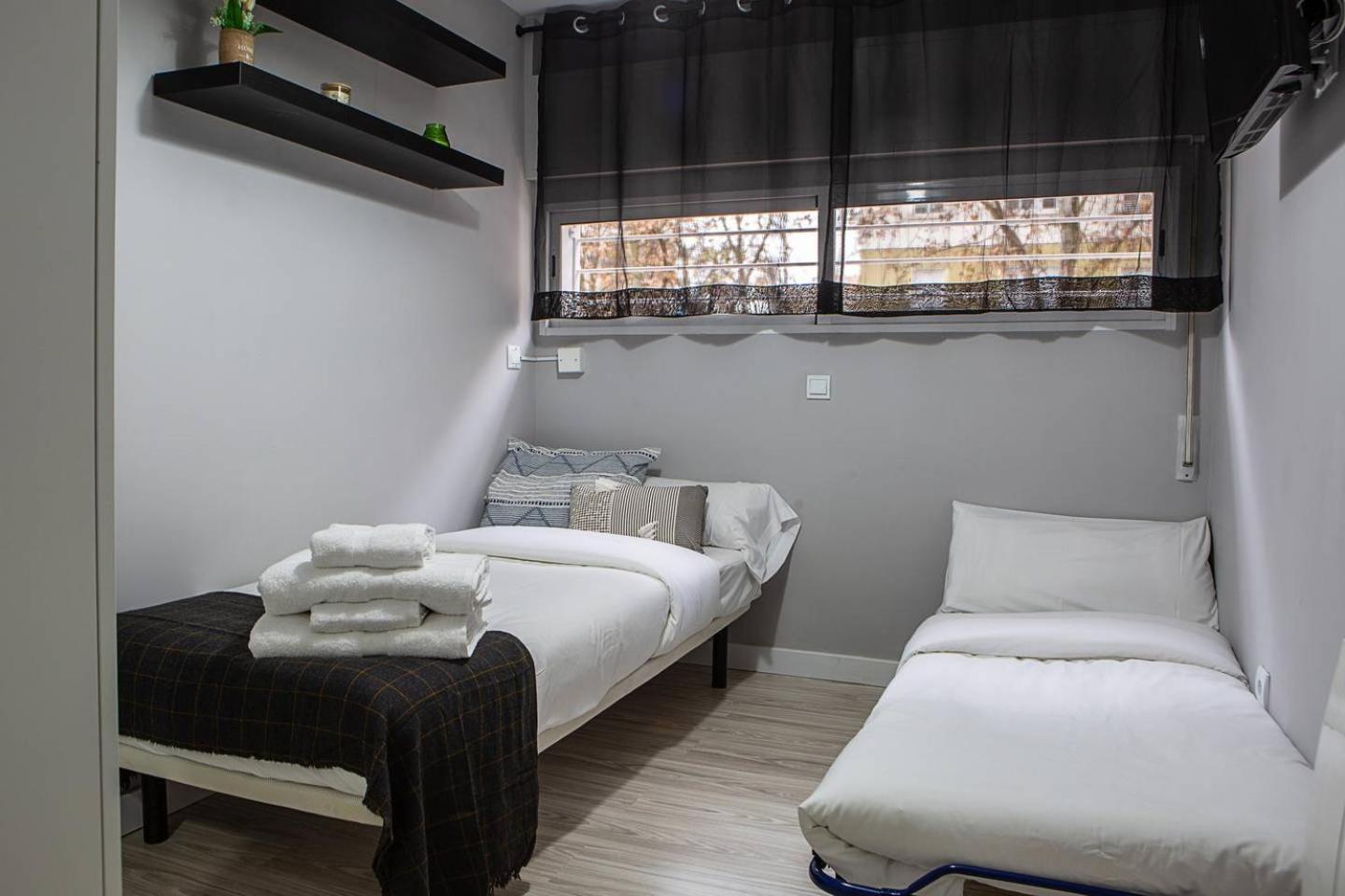 Lovely 3 Bedroom Apartment Next To Fuencarral 马德里 外观 照片