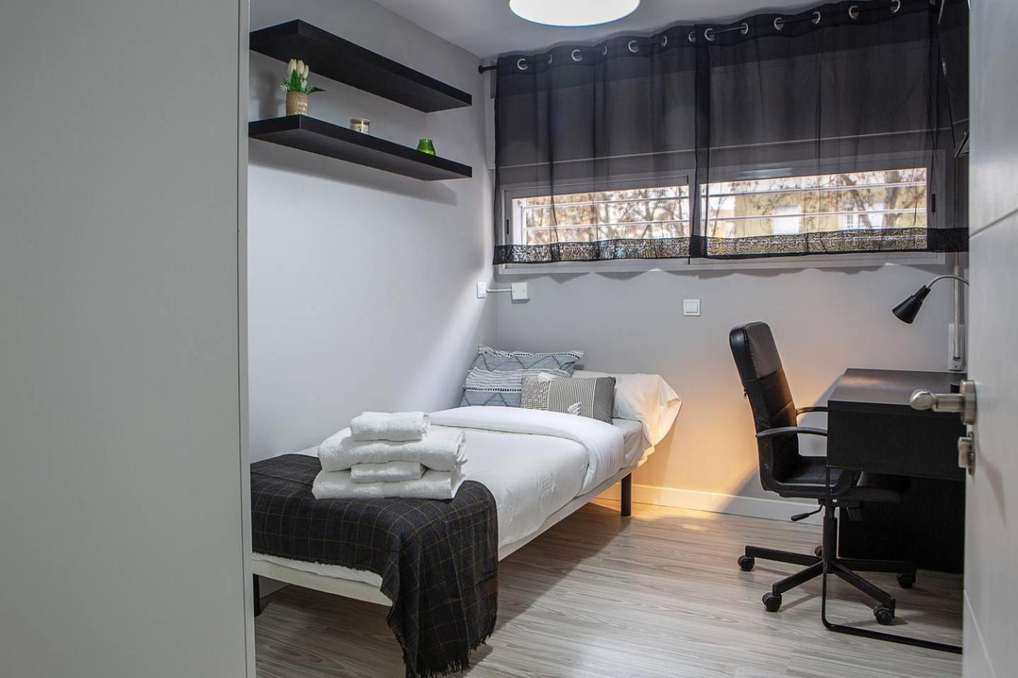 Lovely 3 Bedroom Apartment Next To Fuencarral 马德里 外观 照片